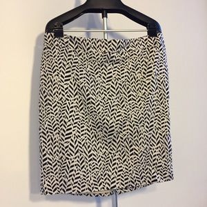 NWOT LOFT Black and White Skirt